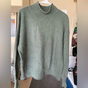 RACHEL ZOE DARK SAGE SWEATER SIZE MEDIUM